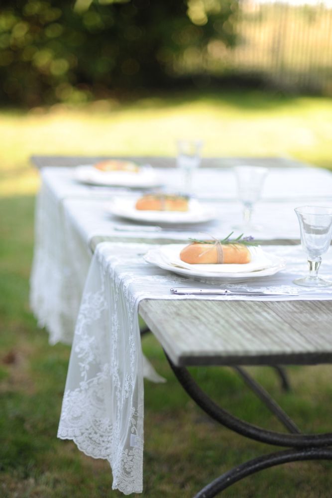 Table linen - Amelia Embroidered Lace - PIMLICO