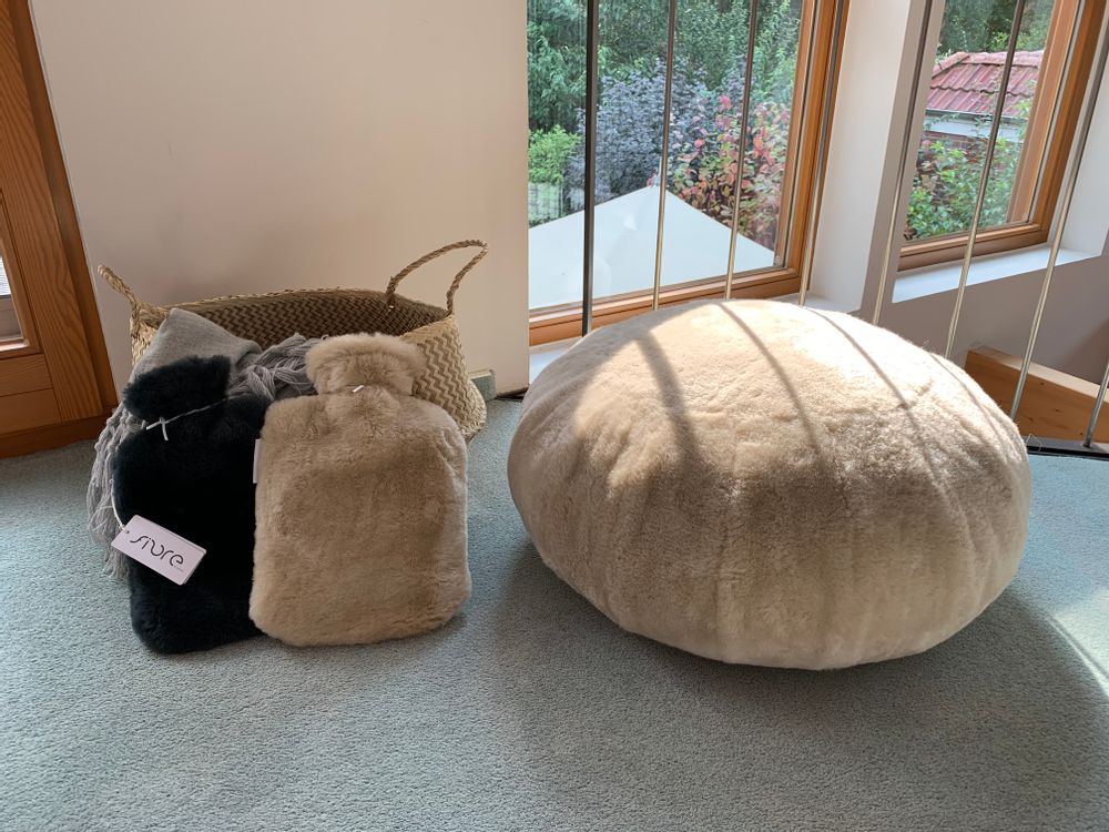 Linens - New Zealand Longwool Sheepskin Rugs - FIBRE BY AUSKIN