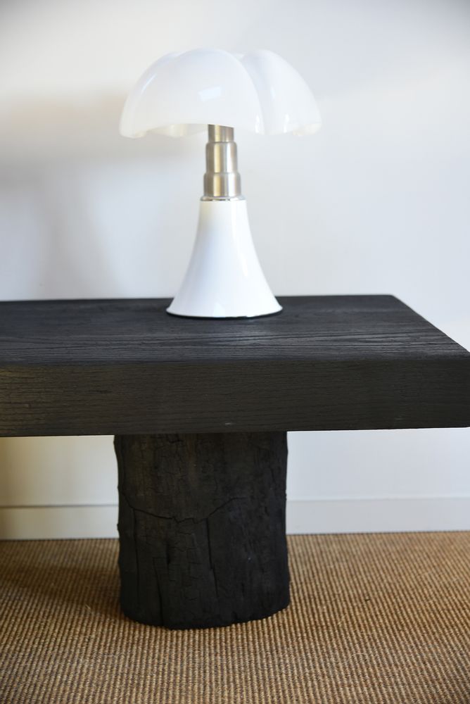 Tables basses - TABLE BASSE EN RONDINS — SHOU-SUGI-BAN EN BOIS BRÛLÉ - OUVRAGE - BOIS BRULE