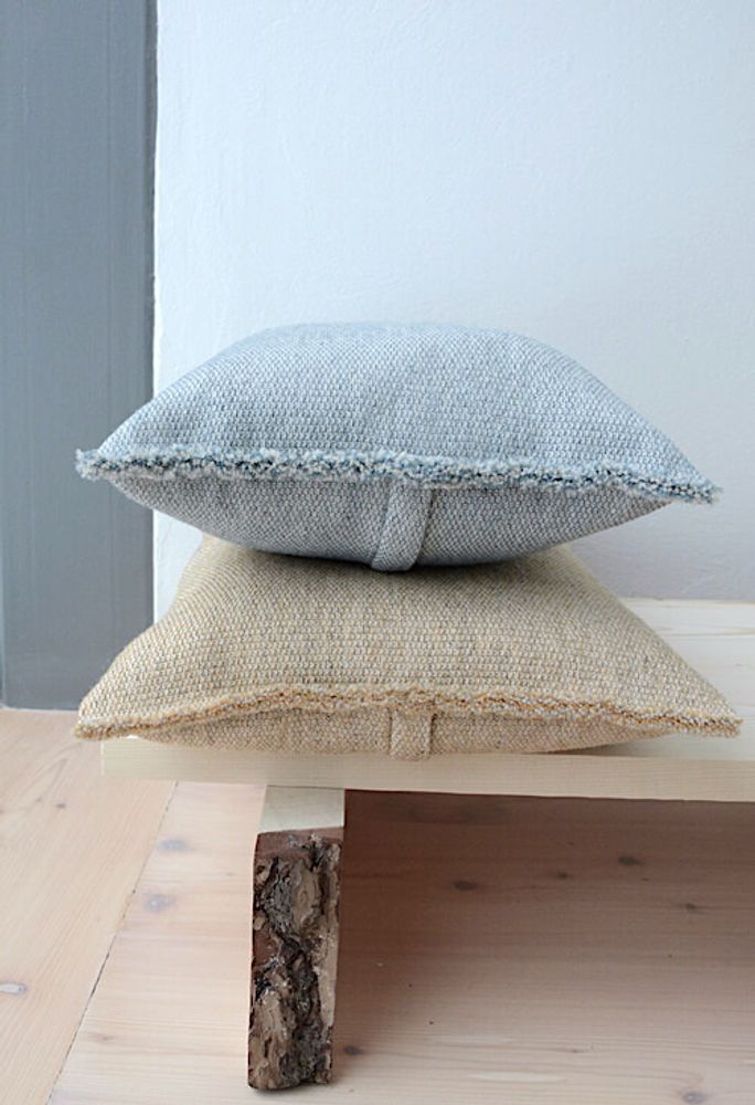 Comforters and pillows - Plant dyed Finnish lamb wool cushion, Kaarnas - BONDEN