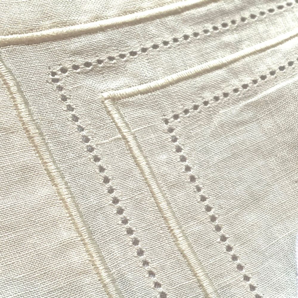 Linge de table textile - CHANVRE: SET DE TABLE BRODÉ ET PERSONNALISABLE - MAISON GALA