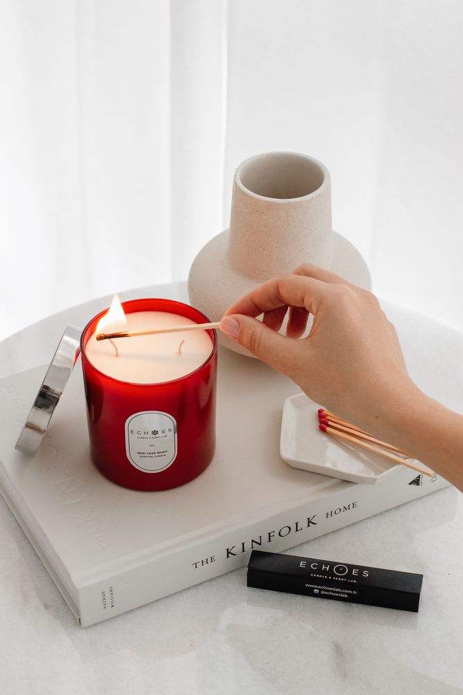 Cadeaux - Bougie Naturelle Parfumée New Year Spirit. - ECHOES CANDLE & SCENT LAB.