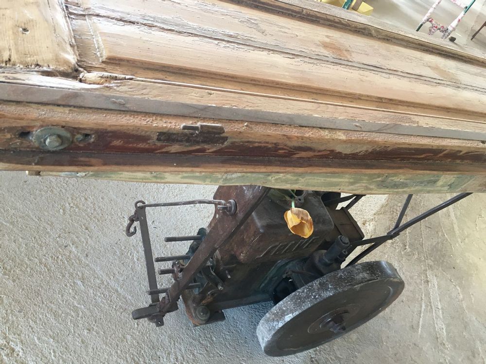 Other tables - bar-paso, server furniture, made with old machine, selve, aero engine pumping water since 1910, old rail and wooden top - SILO ART FACTORY
