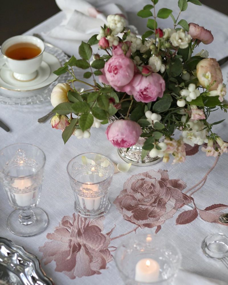 Linge de table textile - Nappe ROSE - ARTIPARIS