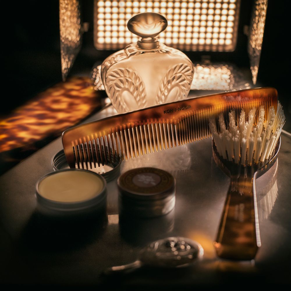 Beauty products - The JASPE' natural bristle brush for women. Style and shine - KOH-I-NOOR ITALY BEAUTY