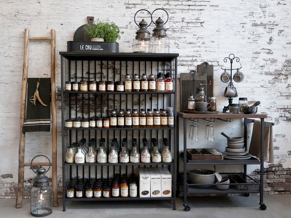 Épicerie fine - Les délices LE CRU - CHIC ANTIQUE A/S