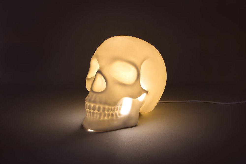 Design objects - Skull light - SUCK UK