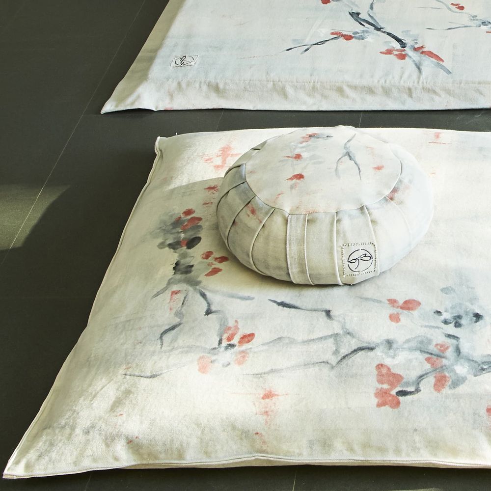 Fabric cushions - Zabuton Cherrytree (cushion) - ALMA CONCEPT