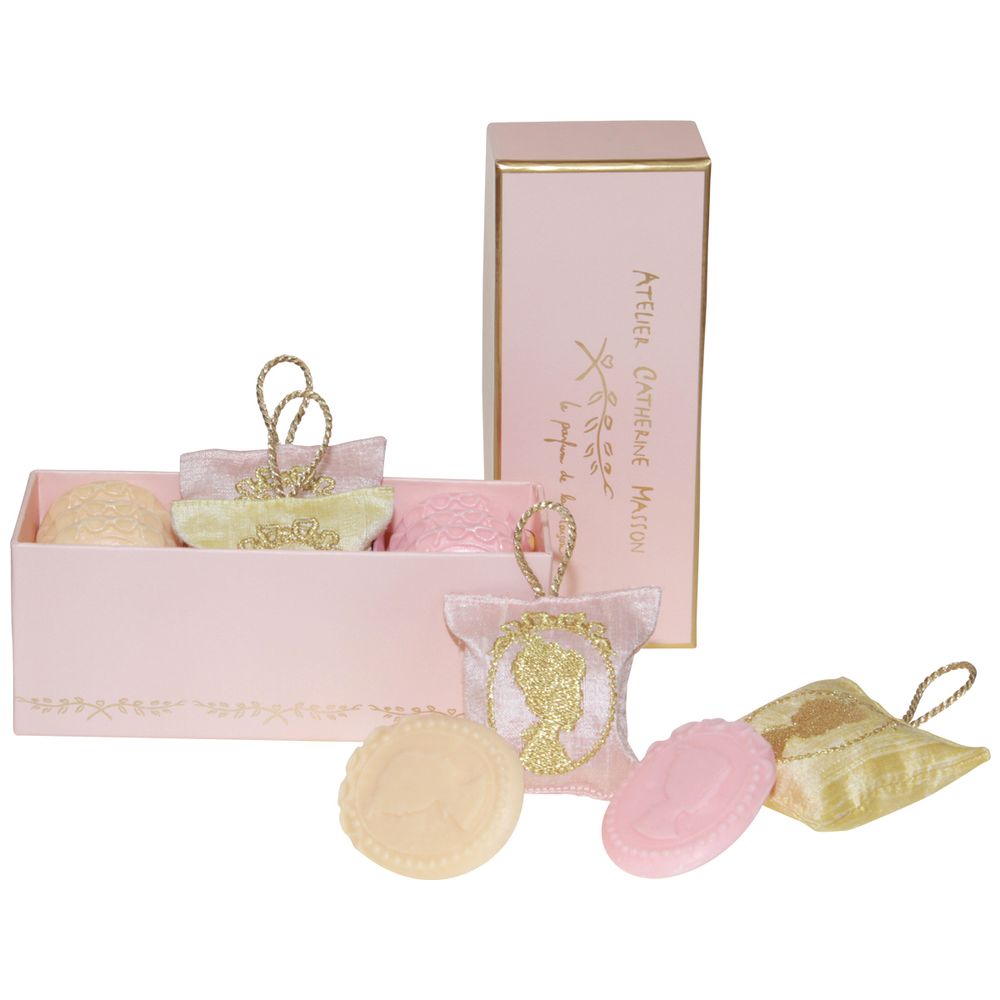 Scent diffusers - Cameo embroidered heart hook, perfume diffuser - ATELIER CATHERINE MASSON
