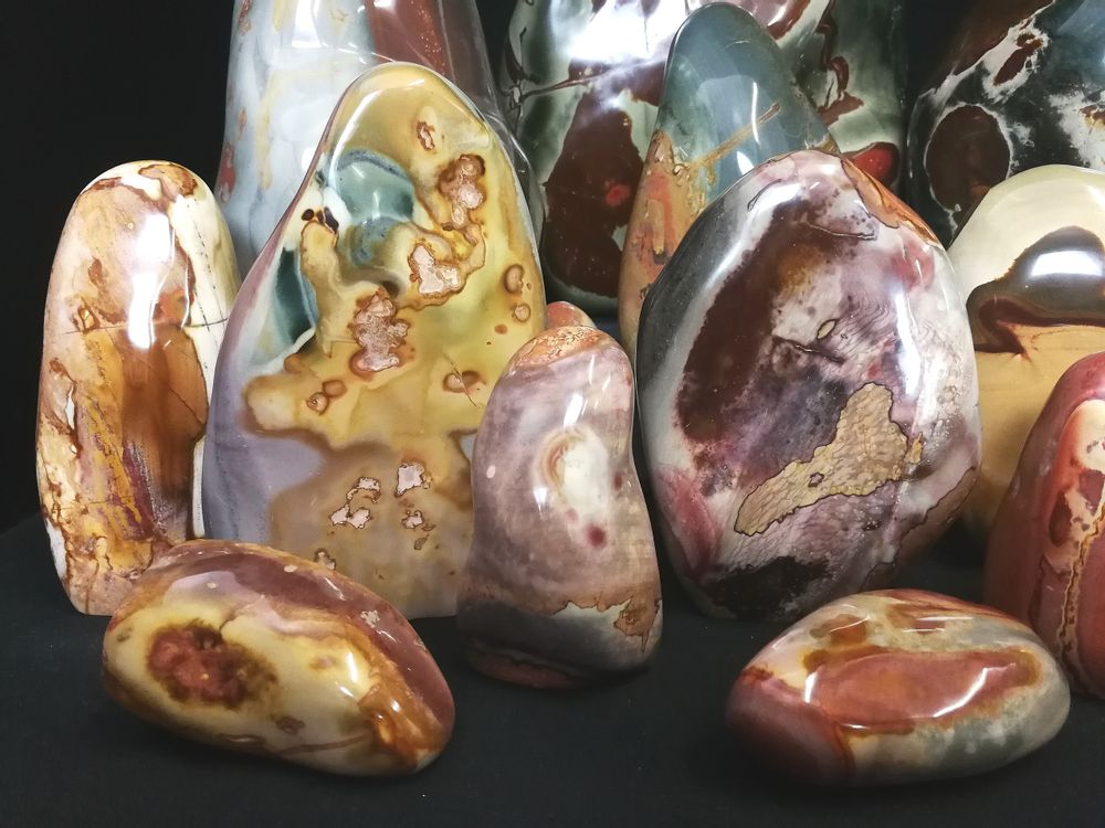 Objets de décoration - Blocs de Jaspe polychrome, cabinet de curiosités. - METAMORPHOSES