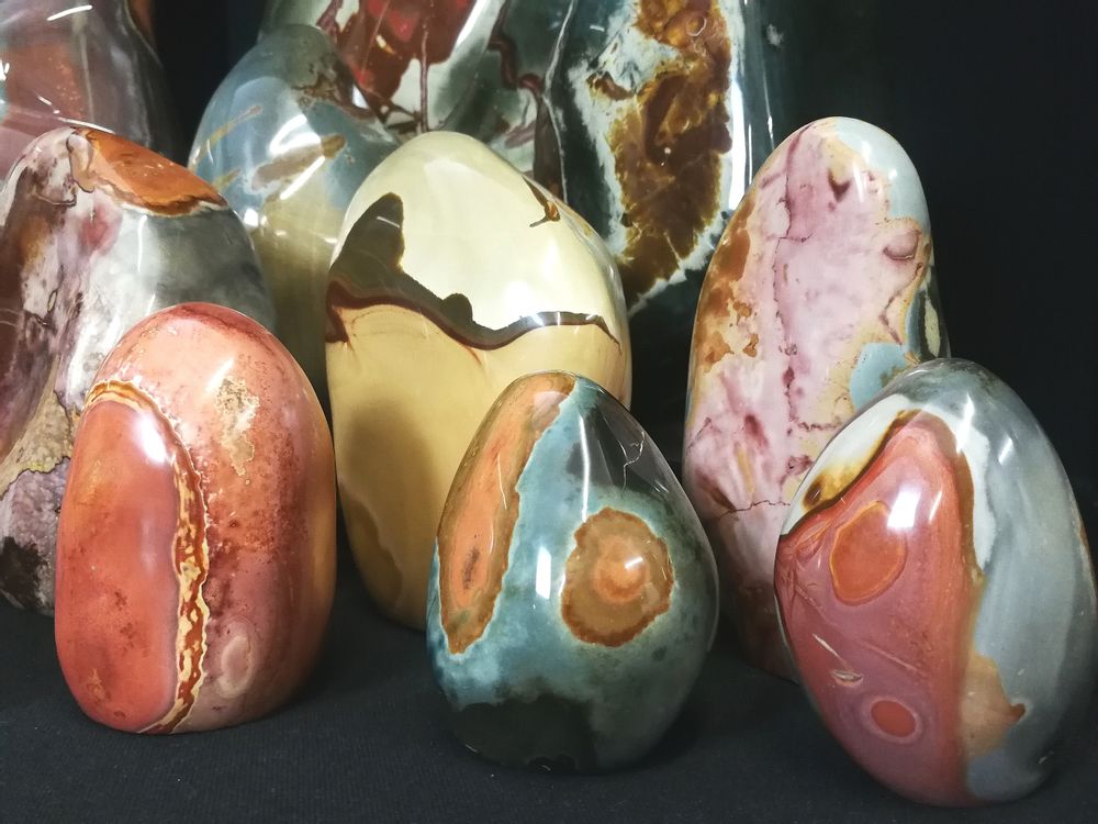 Objets de décoration - Blocs de Jaspe polychrome, cabinet de curiosités. - METAMORPHOSES