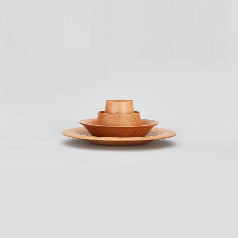 Assiettes de réception - Ensemble d'assiettes en bois Paulownia <FLOWER> - PAULOWNIA FURNITURE AZUMA CO.,LTD.