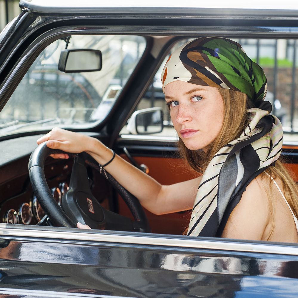 Scarves - SILK SCARVES FW21 - MAISON BE PARISIAN