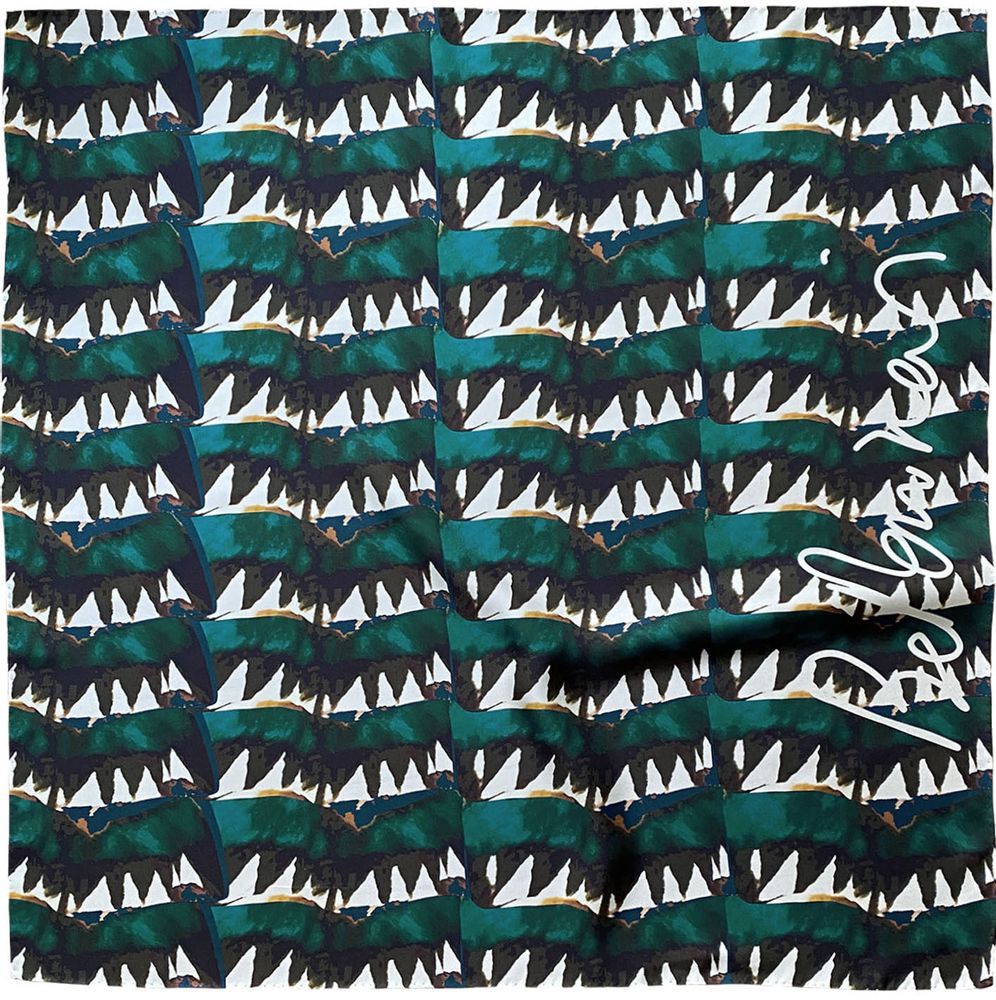 Foulards et écharpes - FOULARDS EN SOIE ICONIQUES - MAISON BE PARISIAN