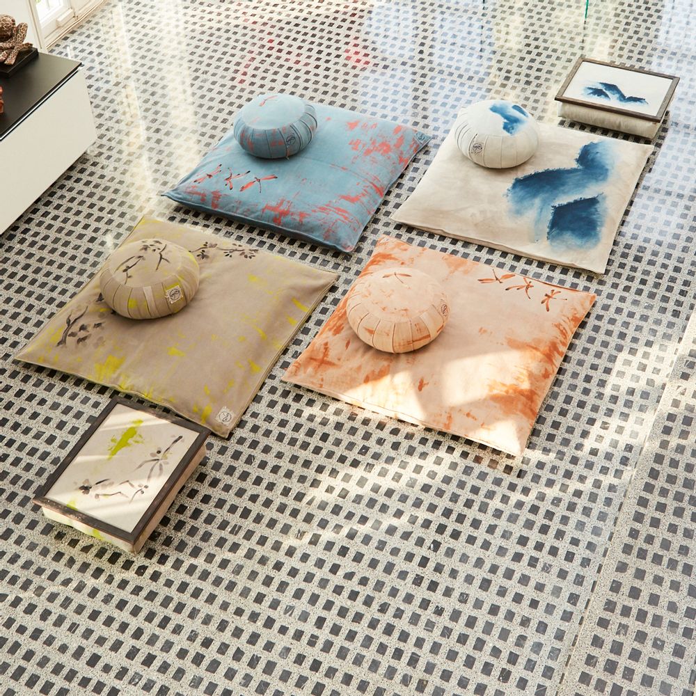 Fabric cushions - Zabuton Cherrytree (cushion) - ALMA CONCEPT