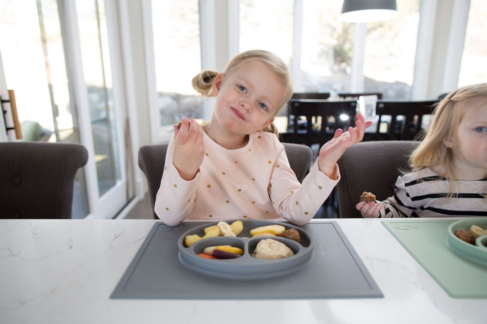 Children's mealtime - HAPPY MAT - EZPZ