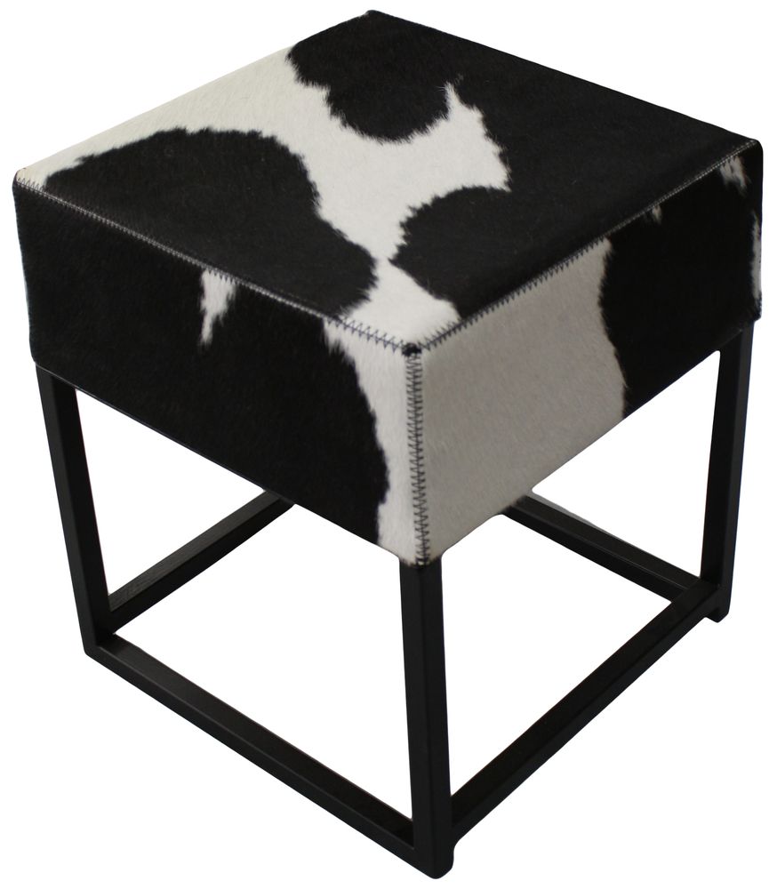 Stools - Tabouret bas en peau de vache - TERGUS