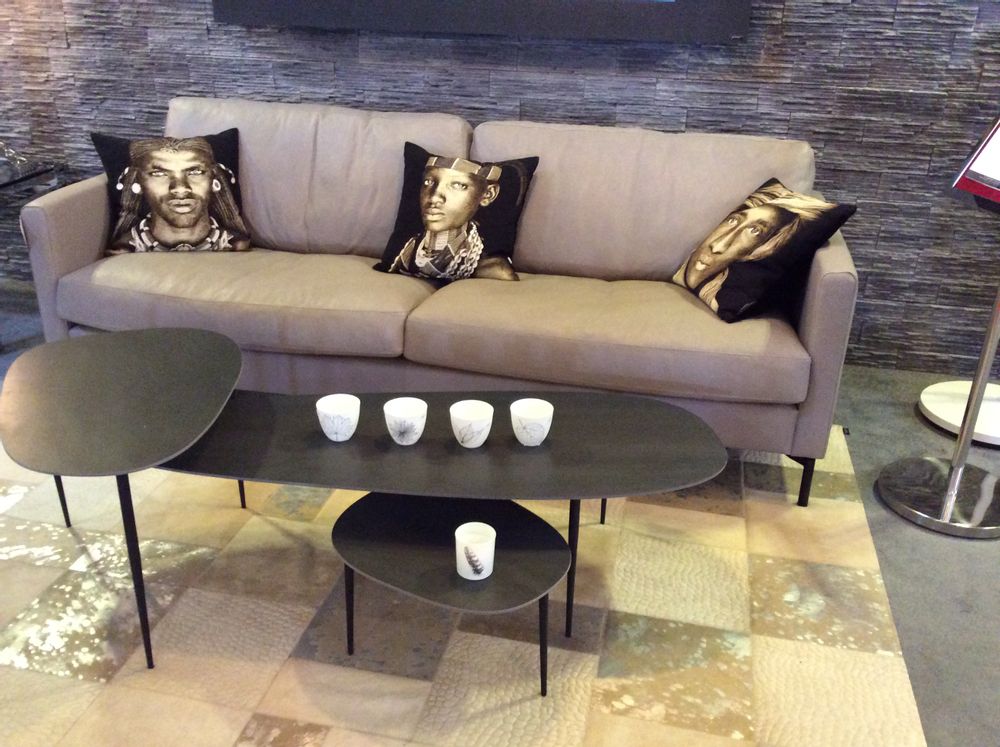 Bespoke carpets - Natural Beige Cowhide Rug - TERGUS