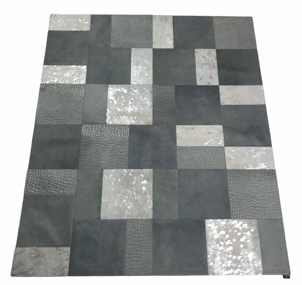 Bespoke carpets - Natural Beige Cowhide Rug - TERGUS