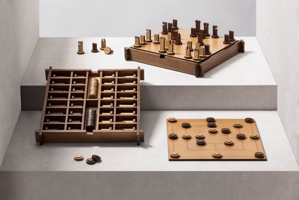 Design objects - STRUCTURA TRIPLE GAME BOX CHESS | DRAUGHTS | MUEHLE - GIOBAGNARA