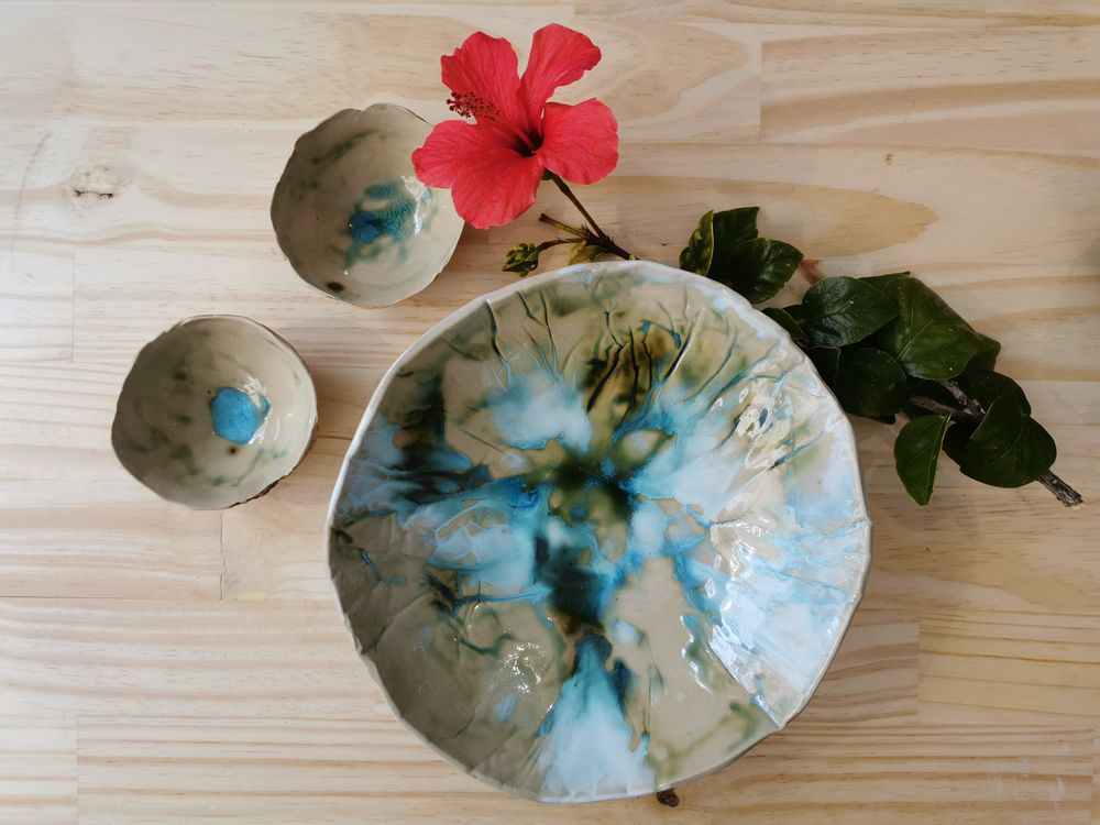 Objets design - Assiette creuse décor à la main - CATHY ASTOLFI