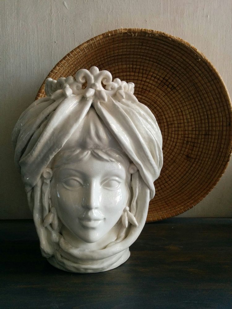 Vases - White Queen Vase - AGATA TREASURES