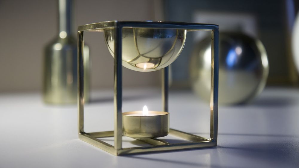 Objets de décoration - Diffuseurs de parfum laiton: Bougie, Brûle parfum et Bouquet - AUTOUR DU PARFUM