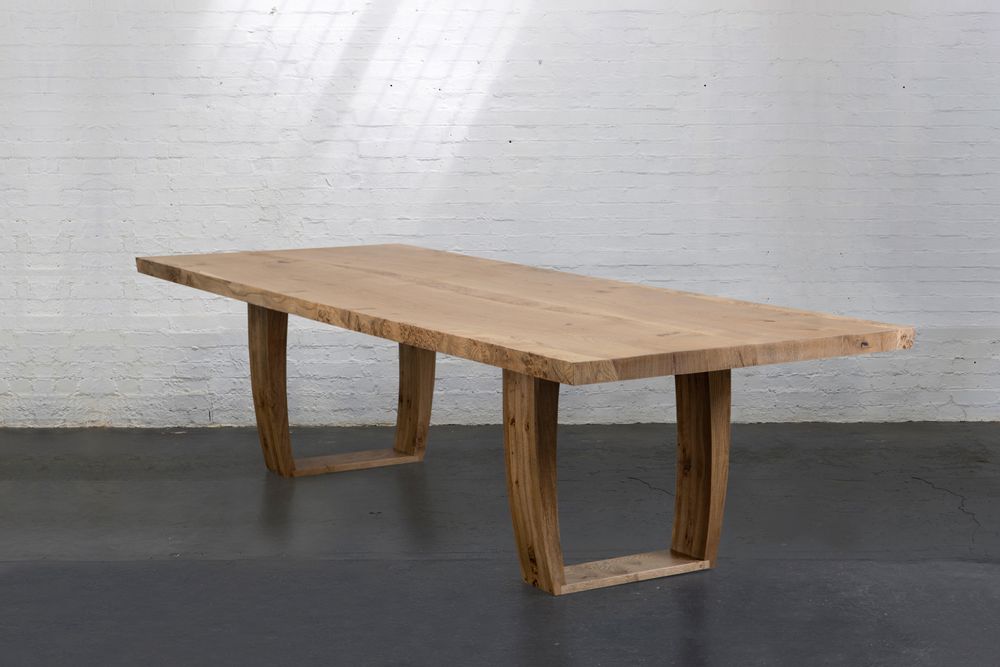 Tables Salle à Manger - Table en chêne pour la Géorgie. Automne 2020 - JONATHAN FIELD