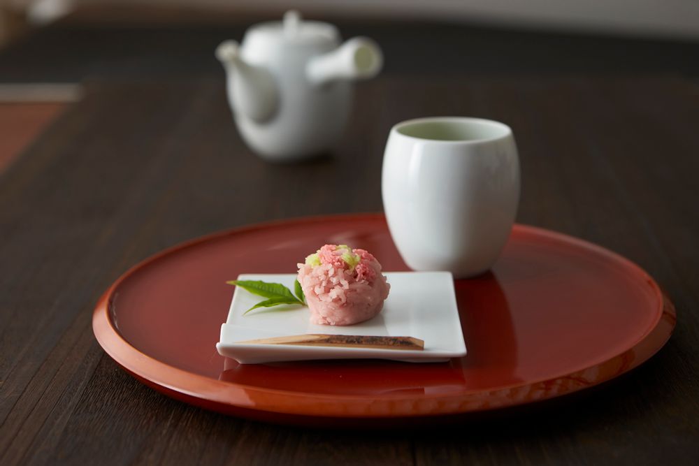 Ceramic - Teee Teapot 320cc (pale celadon blue) - MIYAMA.