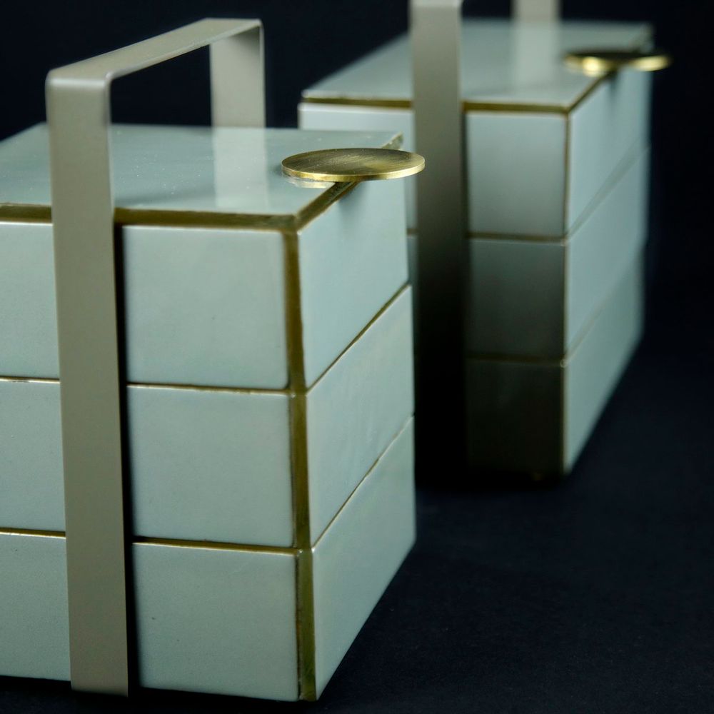 Caskets and boxes - Small Square Picnic Basket, Grey - MYGLASSSTUDIO