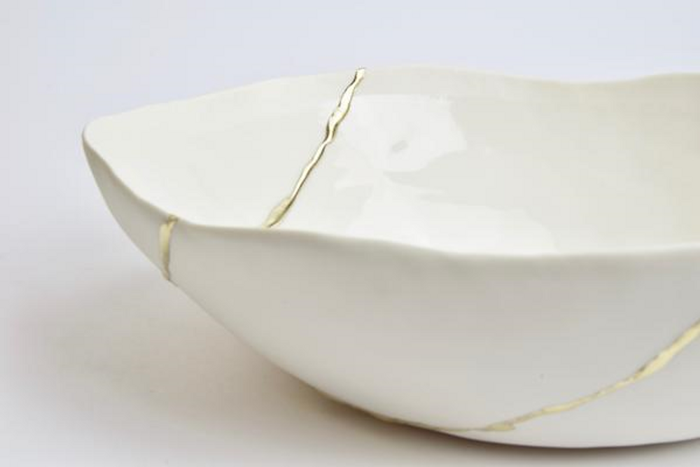 Design objects - KINTSUGI: MIDDLE TABLE, LARGE BOWL, DECORATION IN WHITE PORCELAIN AND GOLD LEAF - MAISON GALA