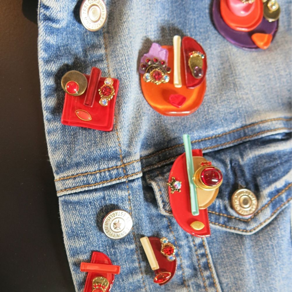 Jewelry - MINI FACE BROOCH - NATHALIE BORDERIE