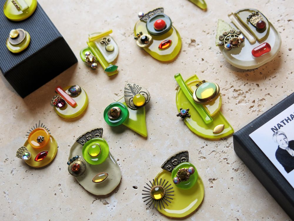 Jewelry - MINI FACE BROOCH - NATHALIE BORDERIE - BIJOUX