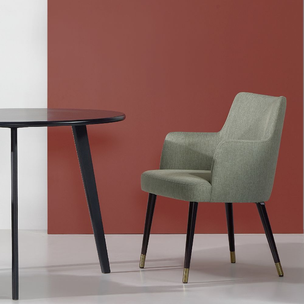 Chairs for hospitalities & contracts - KELLY HOLE LT MAPLE - FENABEL, S.A.