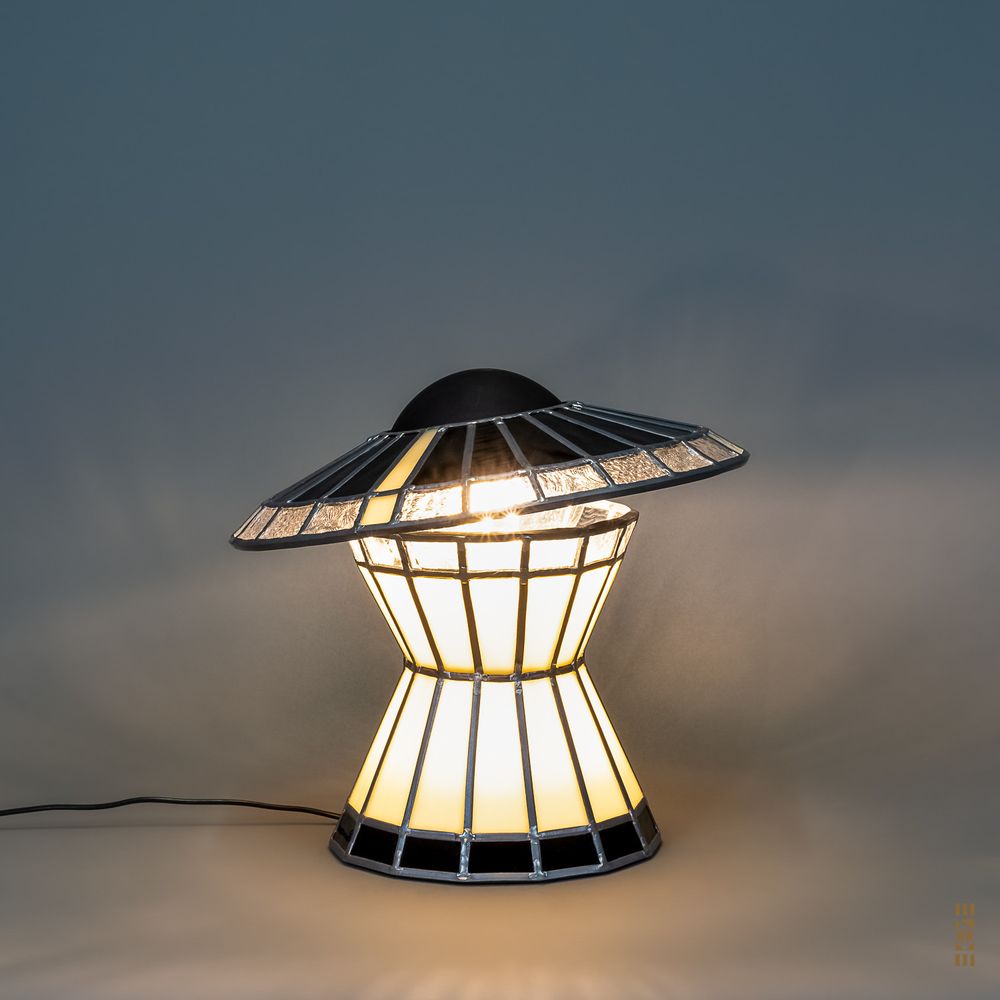 Lampes à poser - Lampe Madame - EKAYE