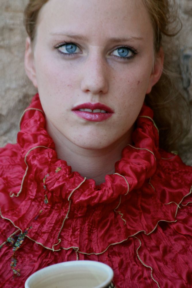 Scarves - Cascade Collar Fashion Accessory - LINÉ-GÖLZ