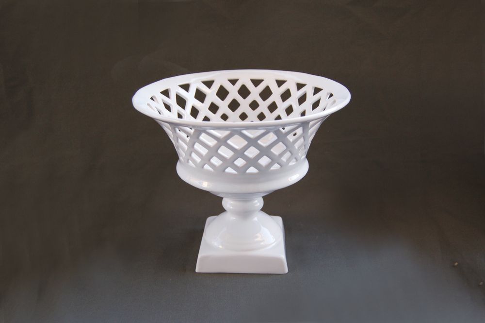 Objets de décoration - Corbeille Reynaud croisillons sur pied restauration. - BOURG-JOLY MALICORNE