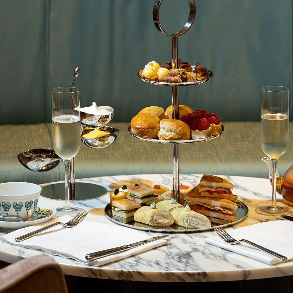 Orfèvrerie - Serviteur muet porte mignardise - ORFÈVRERIE ROYALE