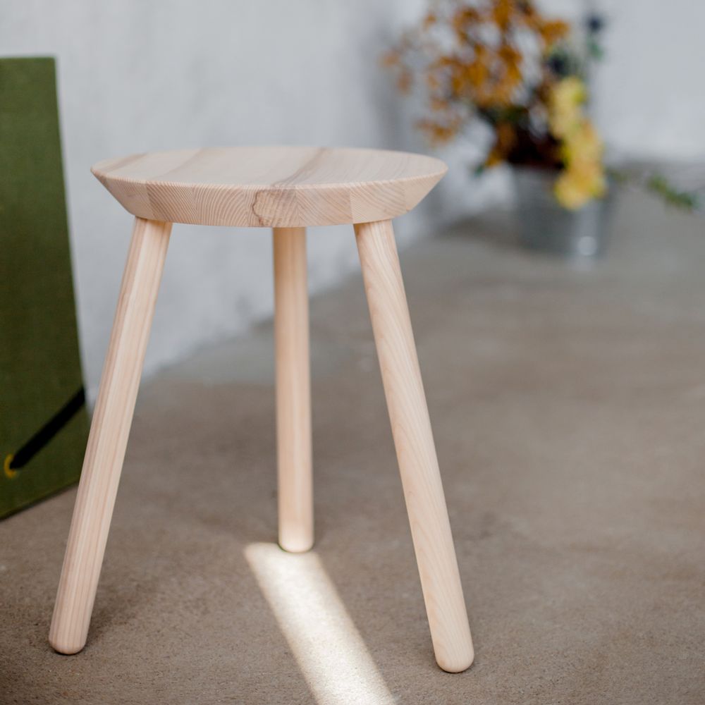 Tabourets pour collectivités - Naïve Tabouret - EMKO