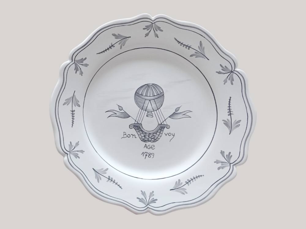 Assiettes de réception - Assiette Feston avec décoration peint à la main Montgolfière - BOURG-JOLY MALICORNE