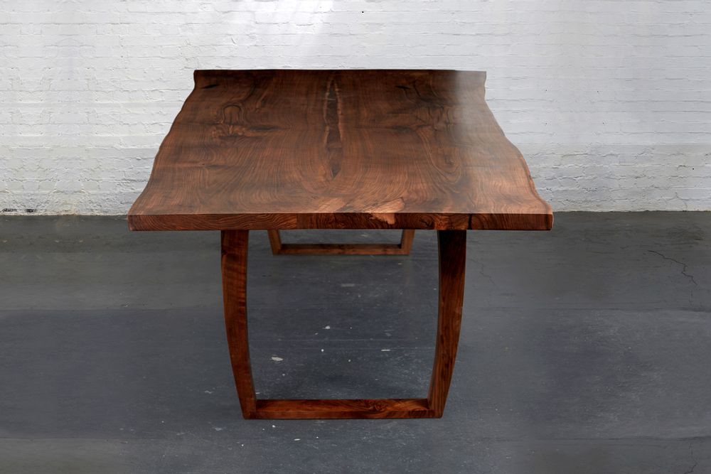Dining Tables - English walnut dining table. - JONATHAN FIELD