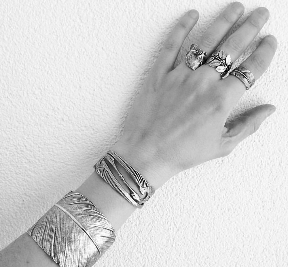 Bijoux - Bracelet manchette Kiss Bird - LOTTA DJOSSOU