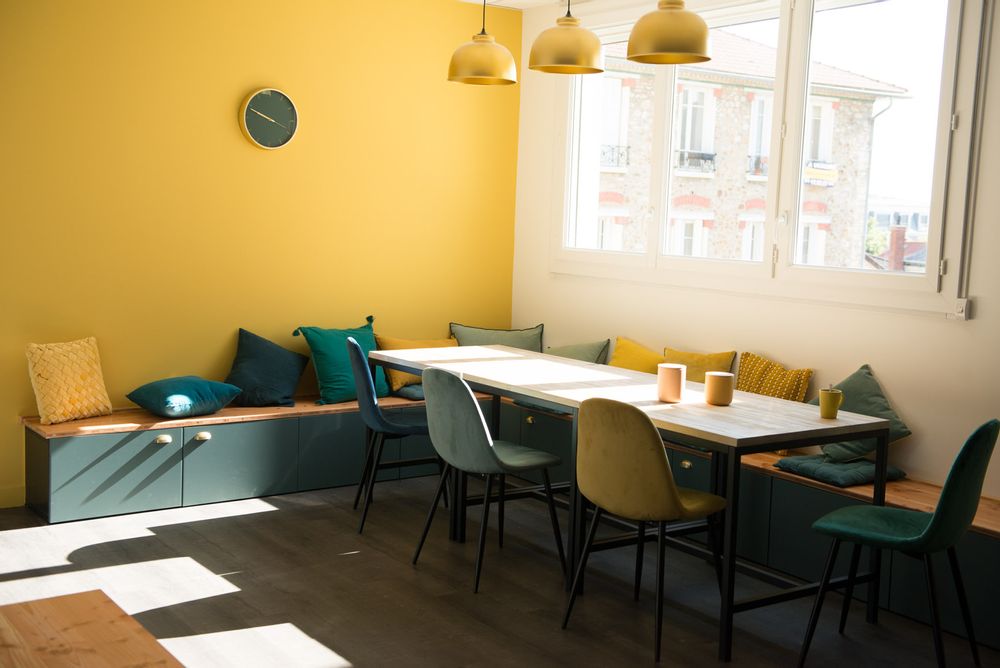 Paints and varnishes - Coatings Decorative Paints - MERCADIER TEINTES ET MATIÈRES