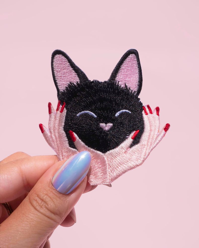 Jewelry - Iron-on embroidery cuddly cat - MALICIEUSE