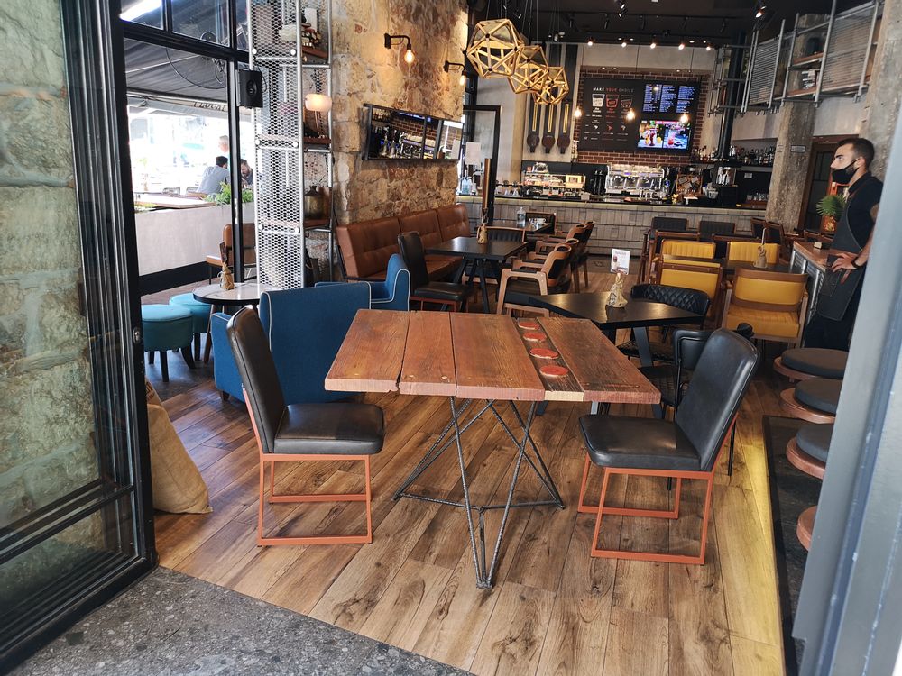 Dining Tables - Star base with “upcycling wooden” top - LIVING MEDITERANEO