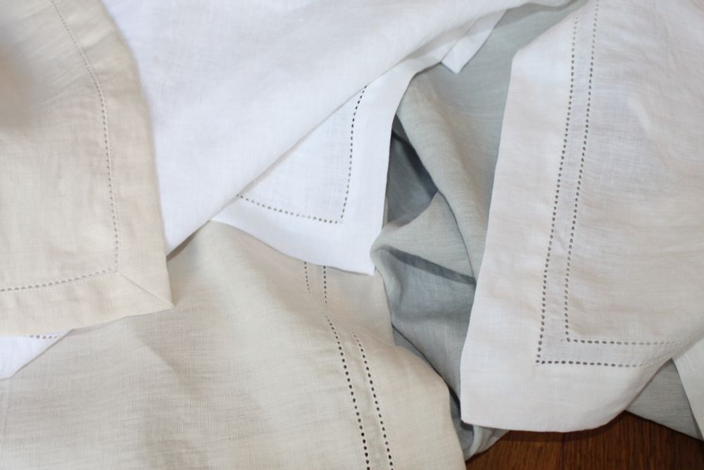 Table linen - HANDMADE EMBROIDERED TABLECLOTHS IN WASHED LINEN (“WASHED STONE”) - MAISON GALA