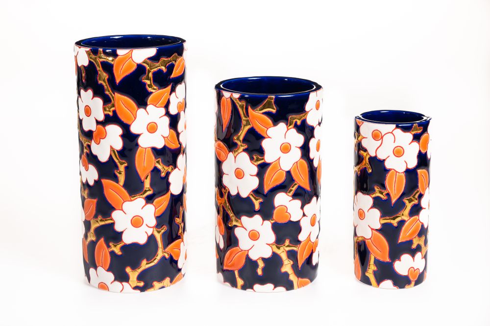 Vases - CORNET VASES (3 sizes). - MANUFACTURE DES EMAUX DE LONGWY 1798