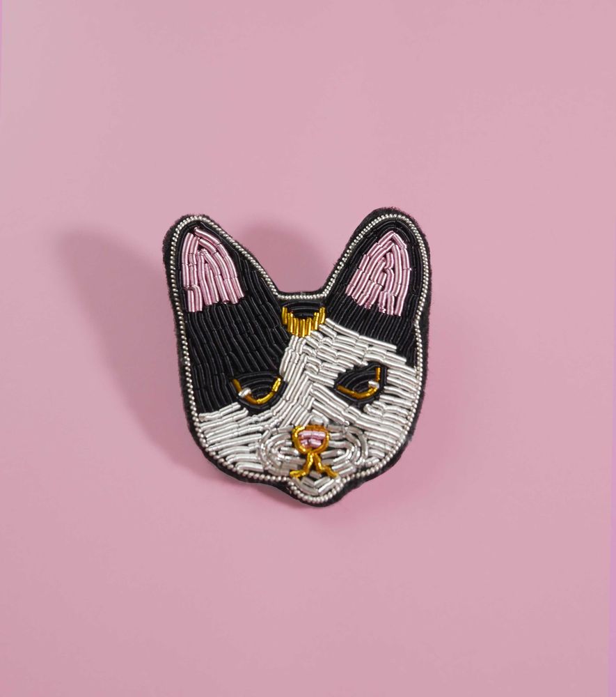 Jewelry - Moon Cat Brooch - MALICIEUSE