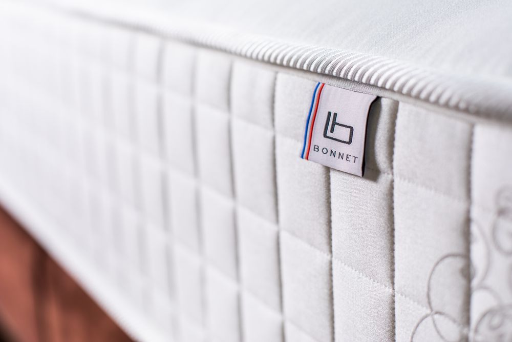 Literie pour hôtels - Matelas MEZZO - BONNET MANUFACTURE DE LITERIE