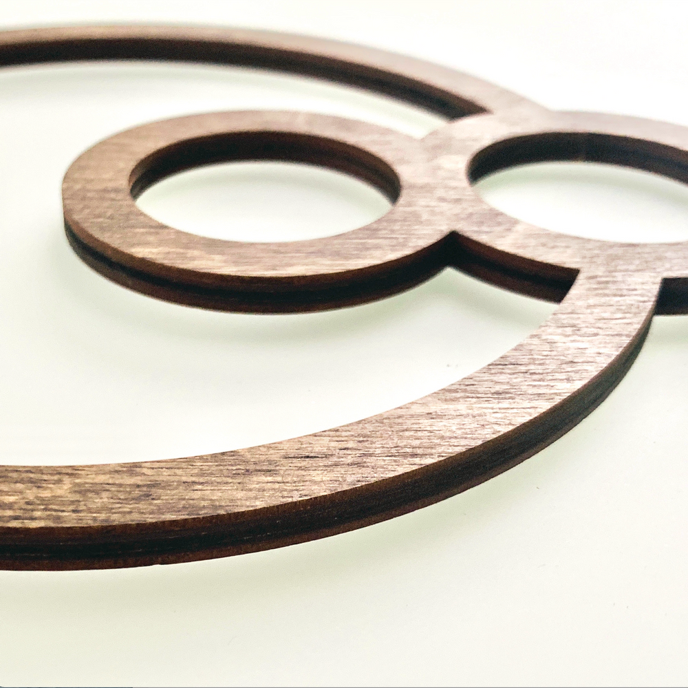 Objets design - Symbole énergétique BeYou - Energyzer en Bois II - BEYOU BY BEYOUBEUNITED